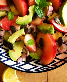 Salade d’avocats et pêches