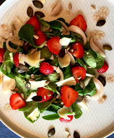 Salade d’épinards et fraises