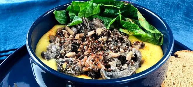 Ragoût de lentilles beluga aux champignons