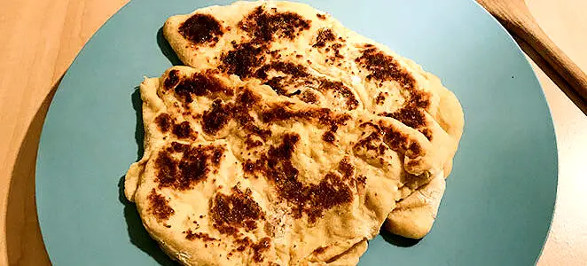 Naans au fromage sans gluten