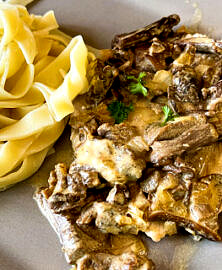 Escalopes de veau aux cèpes et ses tagliatelles